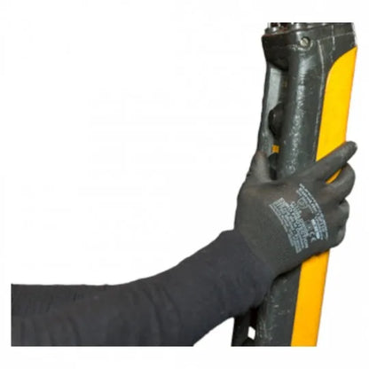 EUROLITE 13P110 dry grip gloves with PU coated palm
